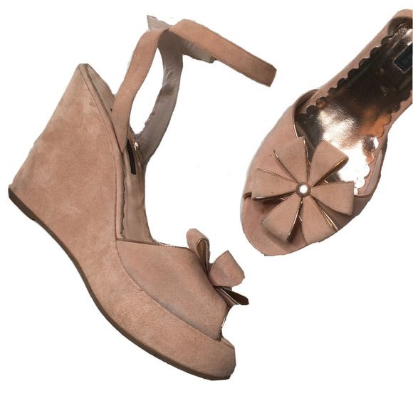 Marc Jacobs Shoes - Marc Jacobs pink wedges 8.5 Womens Blush Suede Heels floral shoes ankle strap